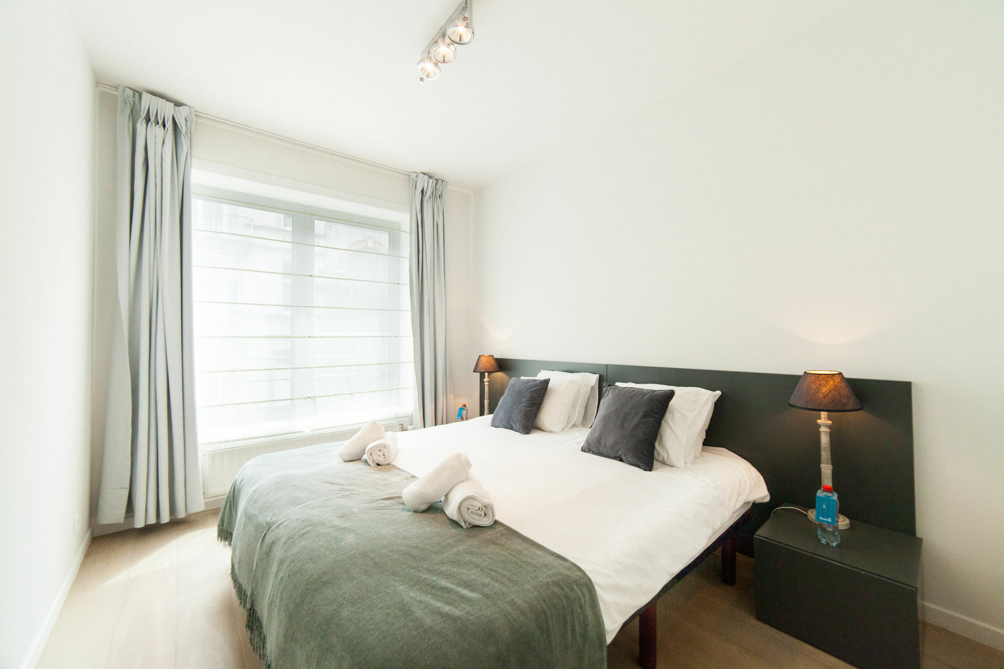 Sweet Inn Apartments - Germoir Brussels Exterior photo